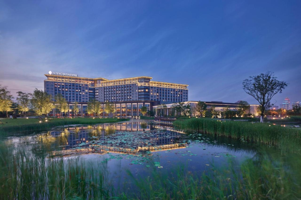 Intercontinental Nantong By Ihg-Best View Of Yangtze ภายนอก รูปภาพ